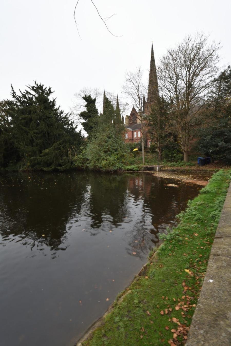 Samuels' A Duplex Apartment By Spires Accommodation In Lichfield City Centre Kültér fotó